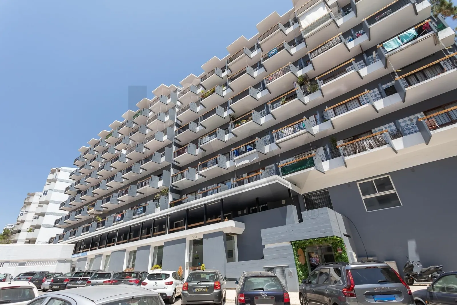 Apartamento T5+ — Cascais